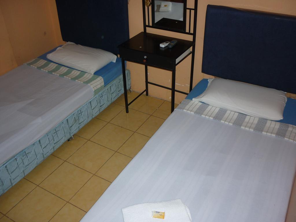 קוטה קינבלו A&J Budget Hotel מראה חיצוני תמונה